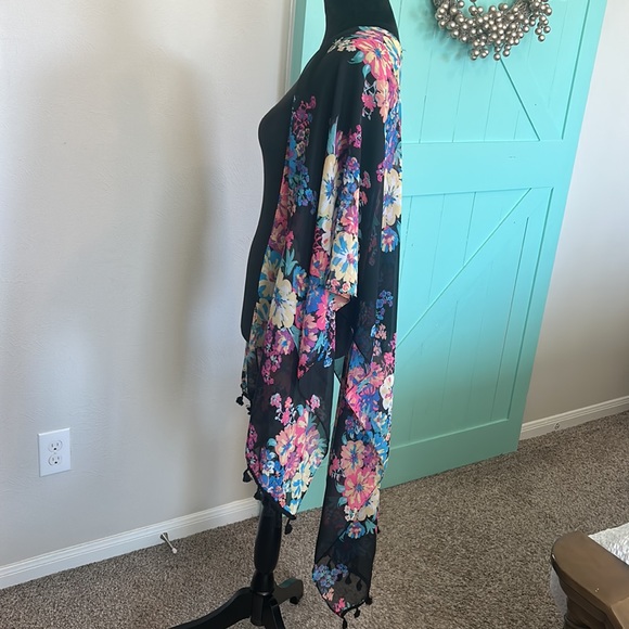 Floral duster - Picture 3 of 7